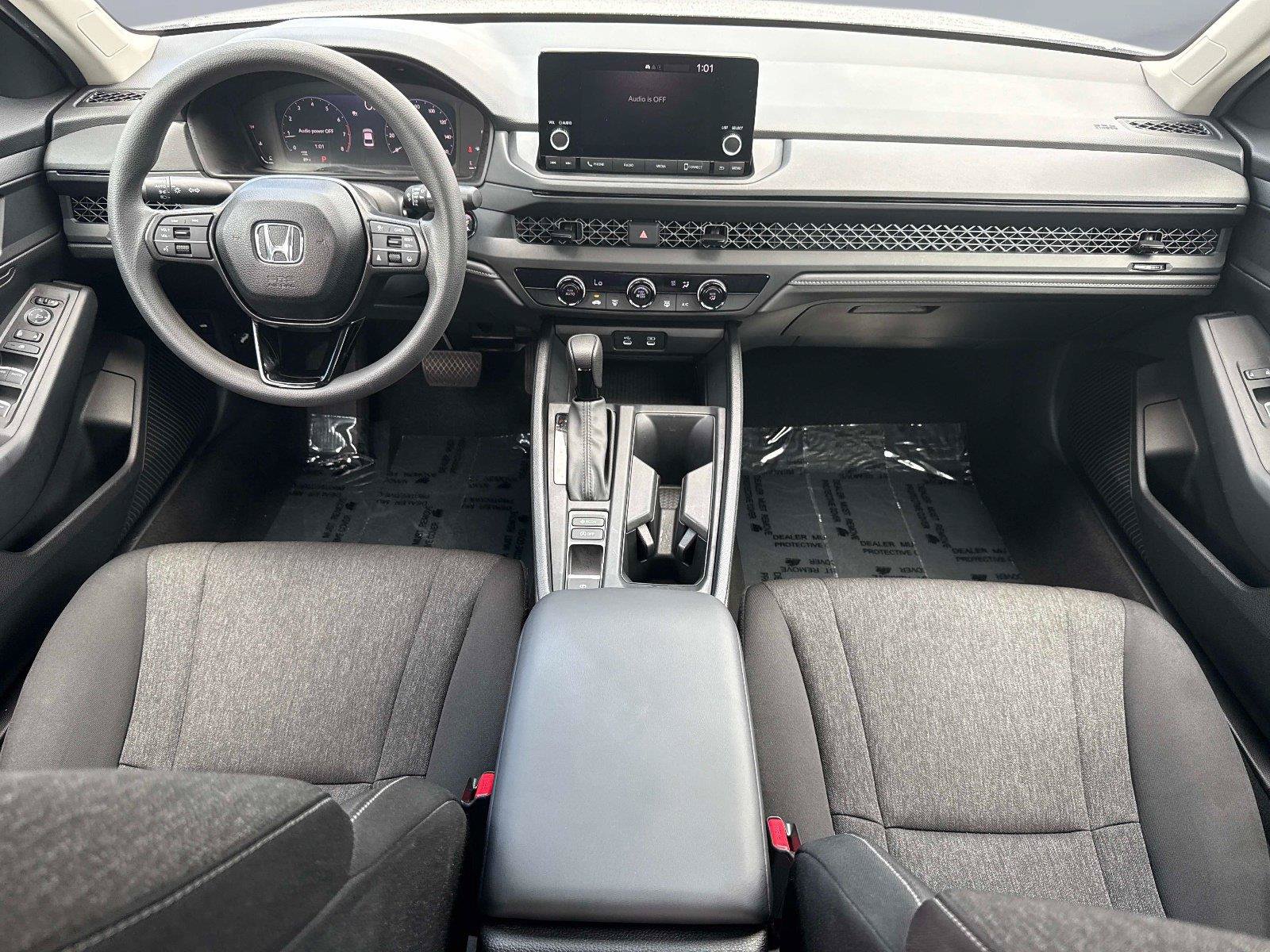 Certified 2025 Honda Accord LX image 15