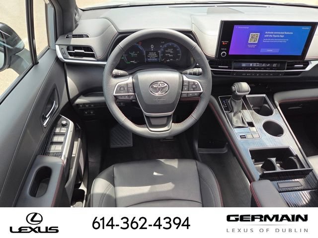 Used 2025 Toyota Sienna XSE w/ XSE Plus Package AWD/4WD image 33