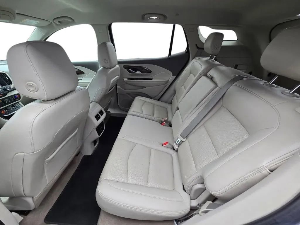 Used 2019 GMC Terrain Denali w/ Comfort Package image 28