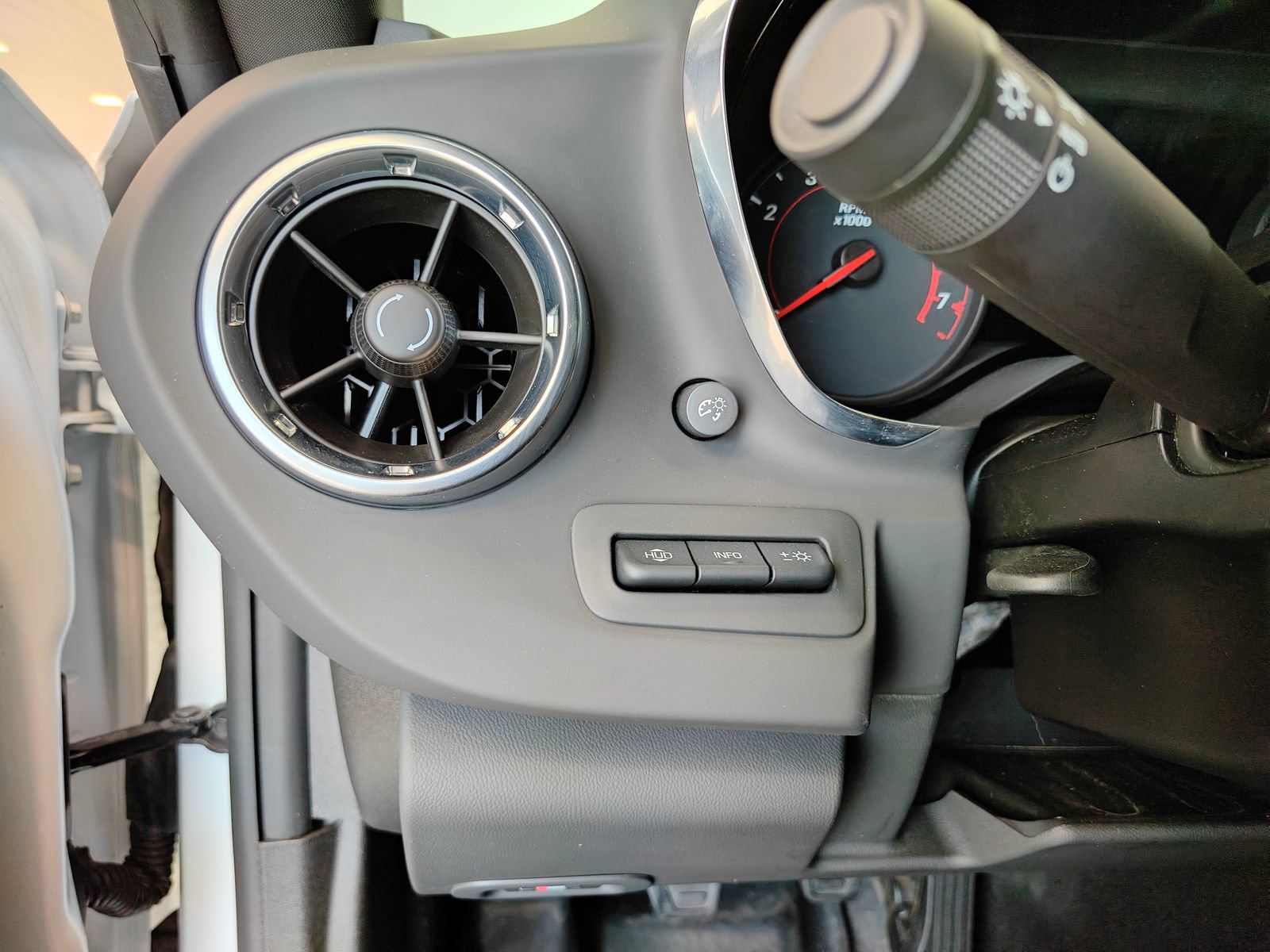 Used 2023 Chevrolet Camaro SS RWD image 16