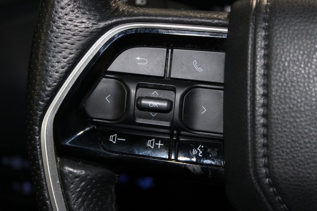 Used 2023 Toyota Tundra Platinum w/ Advanced Package image 26