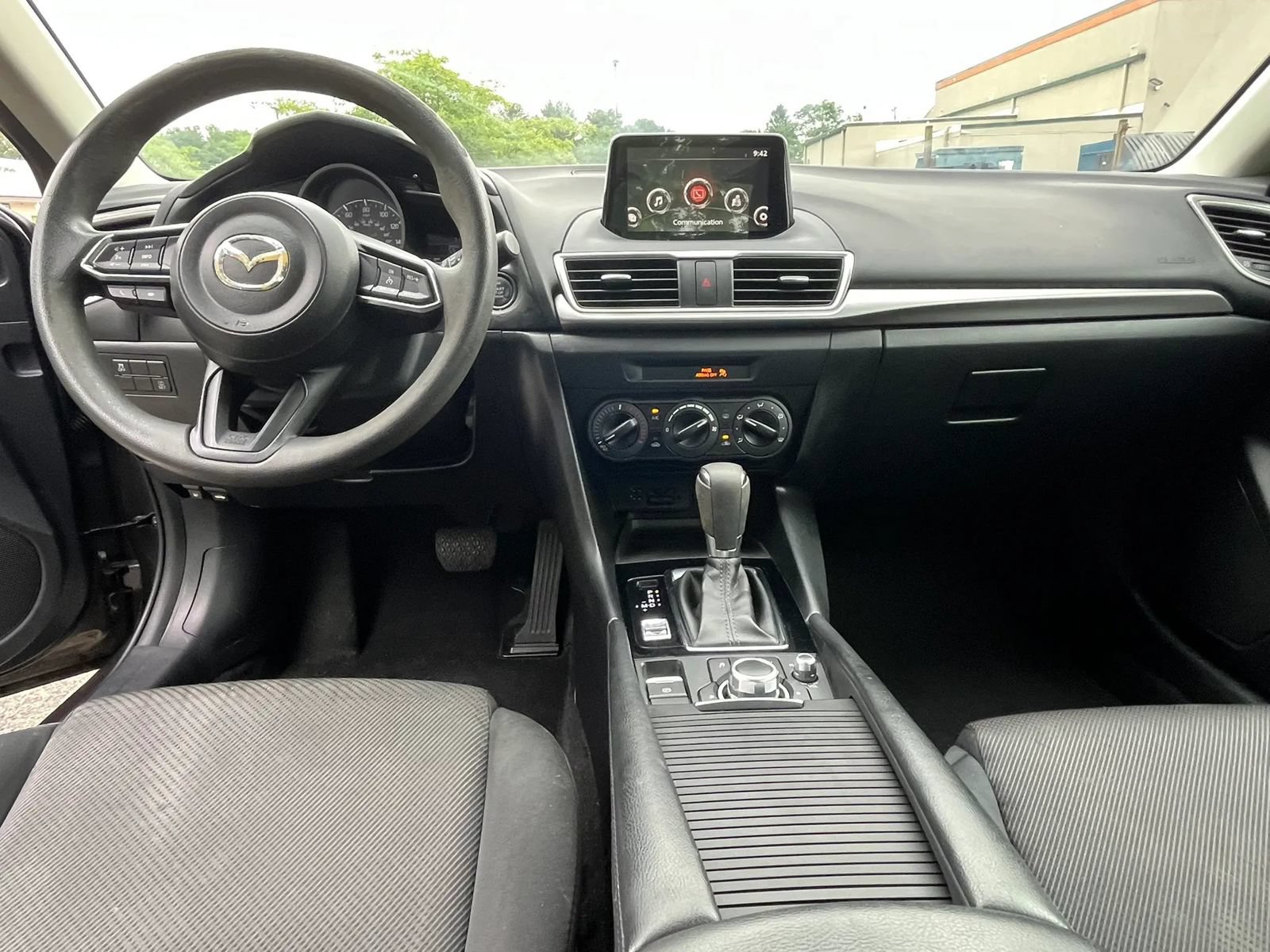 Used 2017 MAZDA MAZDA3 Sport FWD image 14