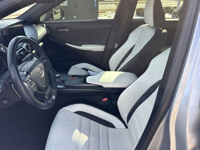 Used 2022 Lexus IS 350 F Sport image 13