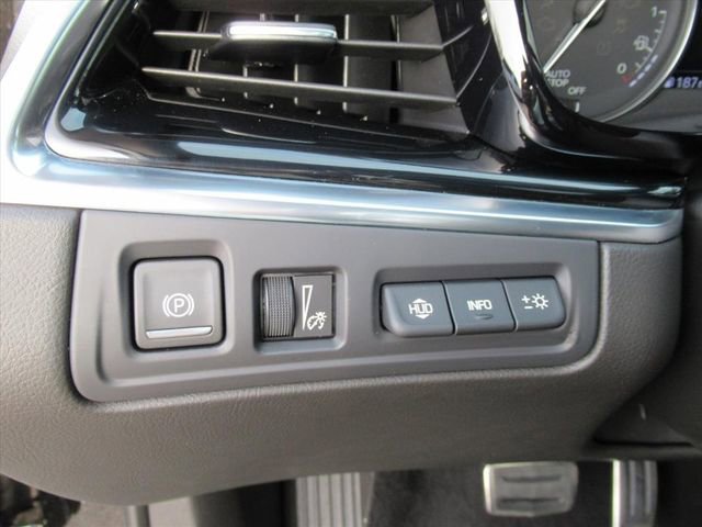 Certified 2025 Cadillac XT6 Sport w/ LPO, Red Accent Package image 23