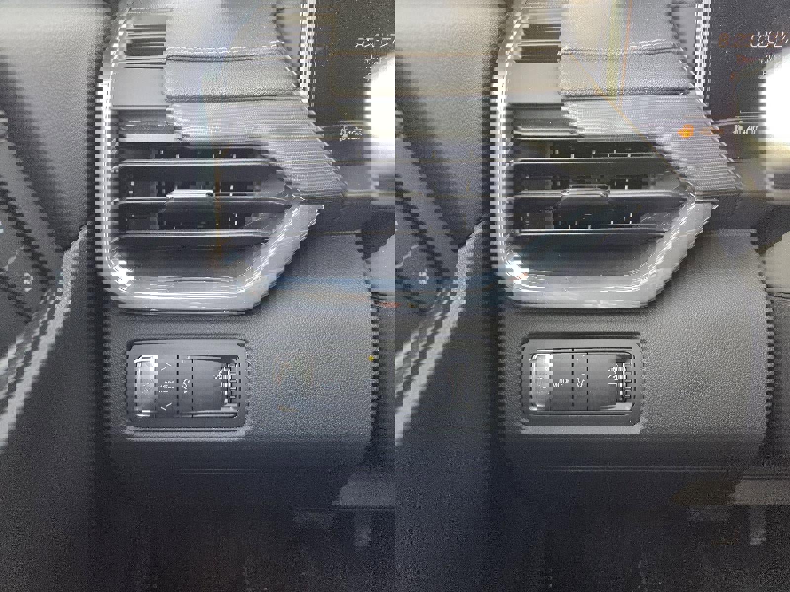 New 2026 GMC Acadia Elevation w/ Elevation Premium Package FWD image 47