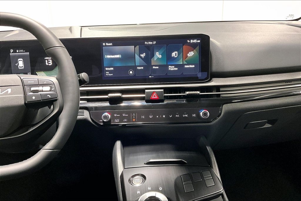 New 2026 Kia Sportage LX FWD image 16