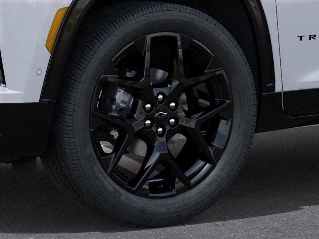 New 2026 Chevrolet Traverse RS w/ LPO, Floor Liner Package FWD image 11
