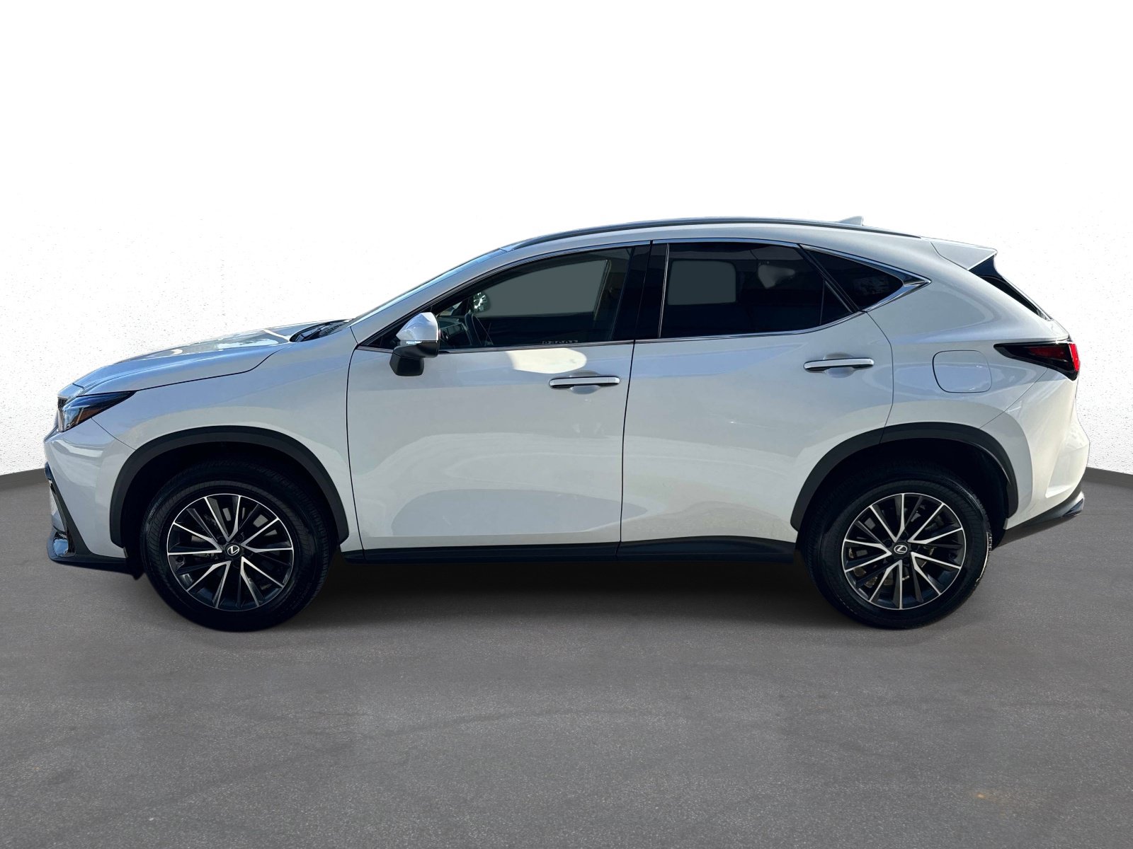 Used 2026 Lexus NX 350 AWD w/ Cold Area Package image 6