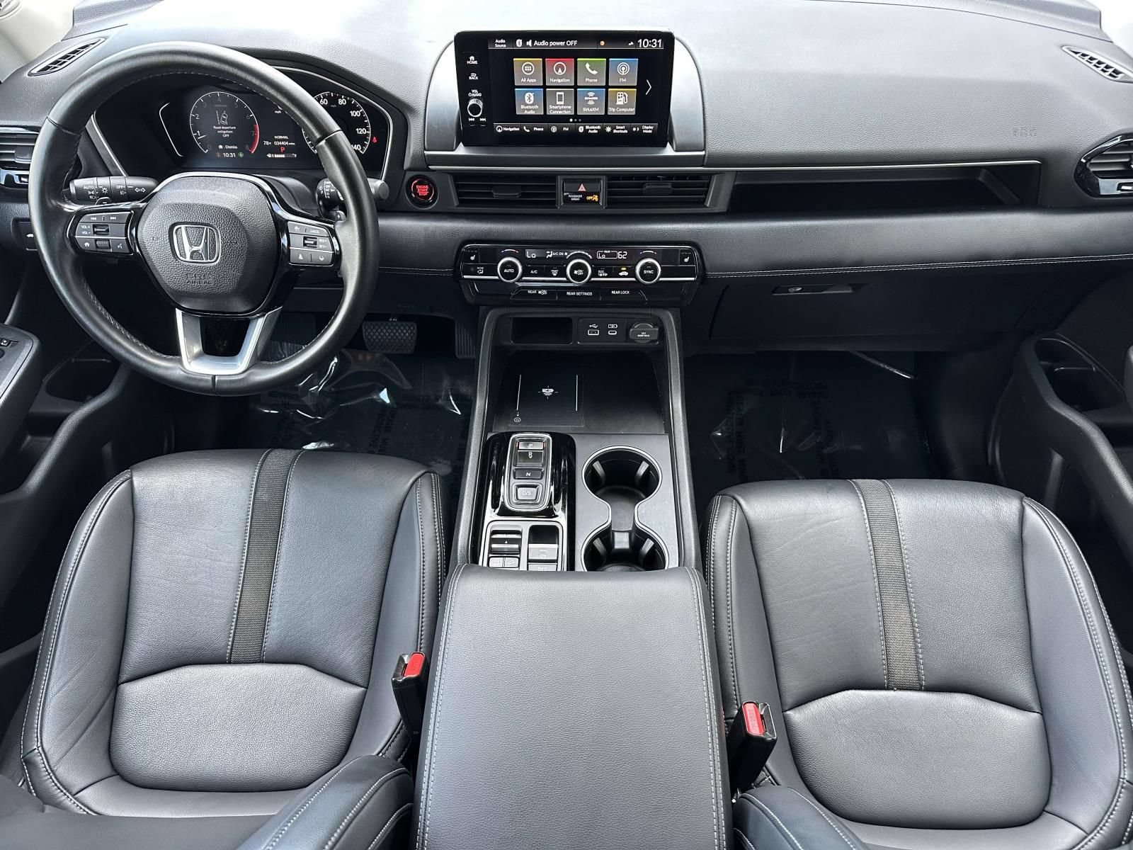 Used 2023 Honda Pilot Touring image 10