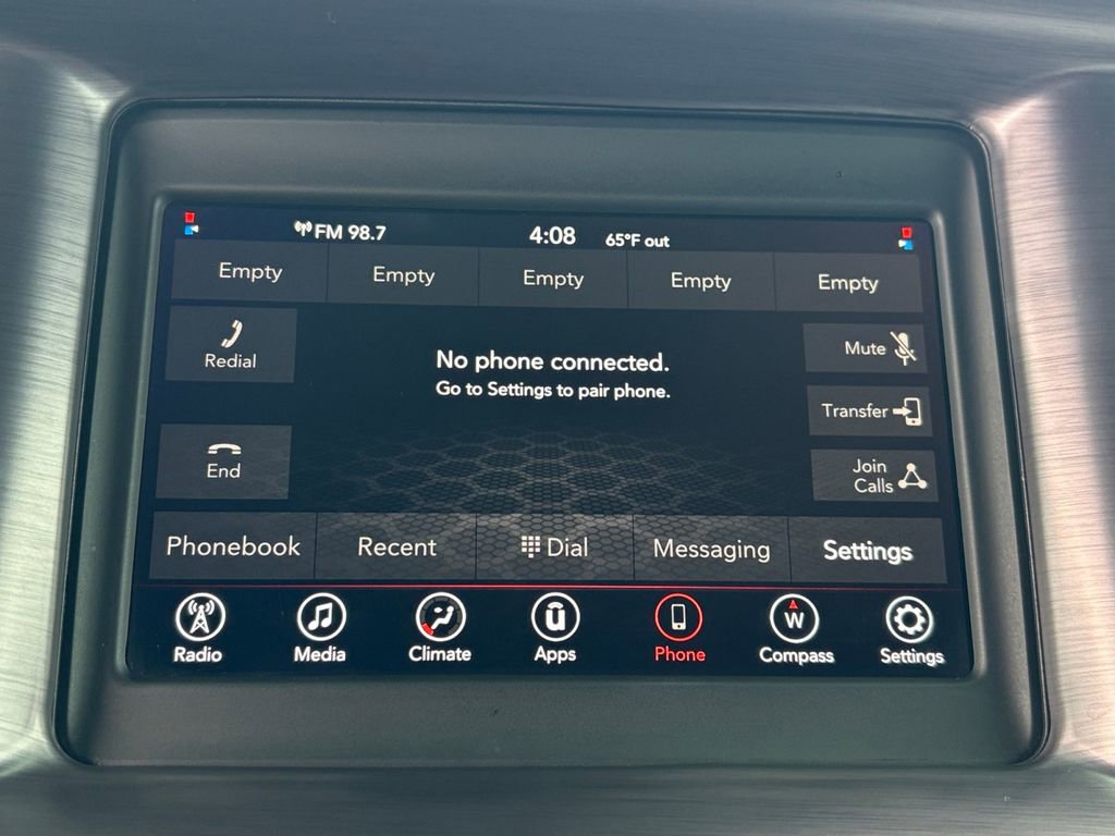 Used 2018 Dodge Charger SXT image 16