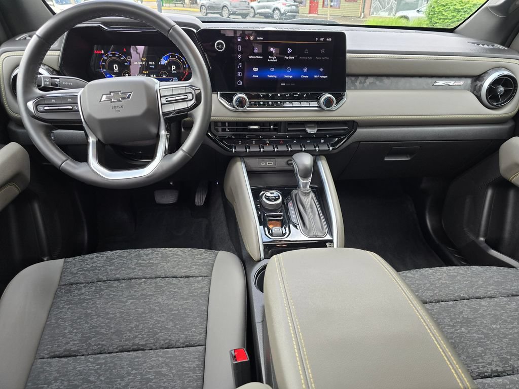 Used 2024 Chevrolet Colorado ZR2 AWD/4WD image 19