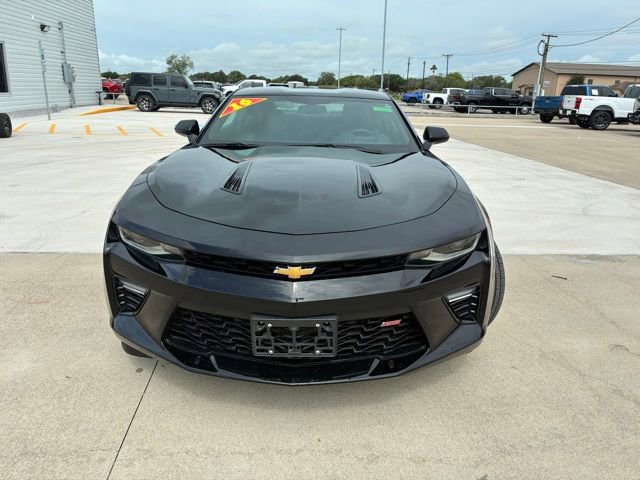Used 2016 Chevrolet Camaro SS RWD image 8