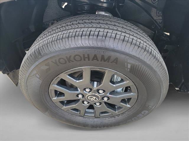 Used 2025 Toyota 4Runner SR5 image 9