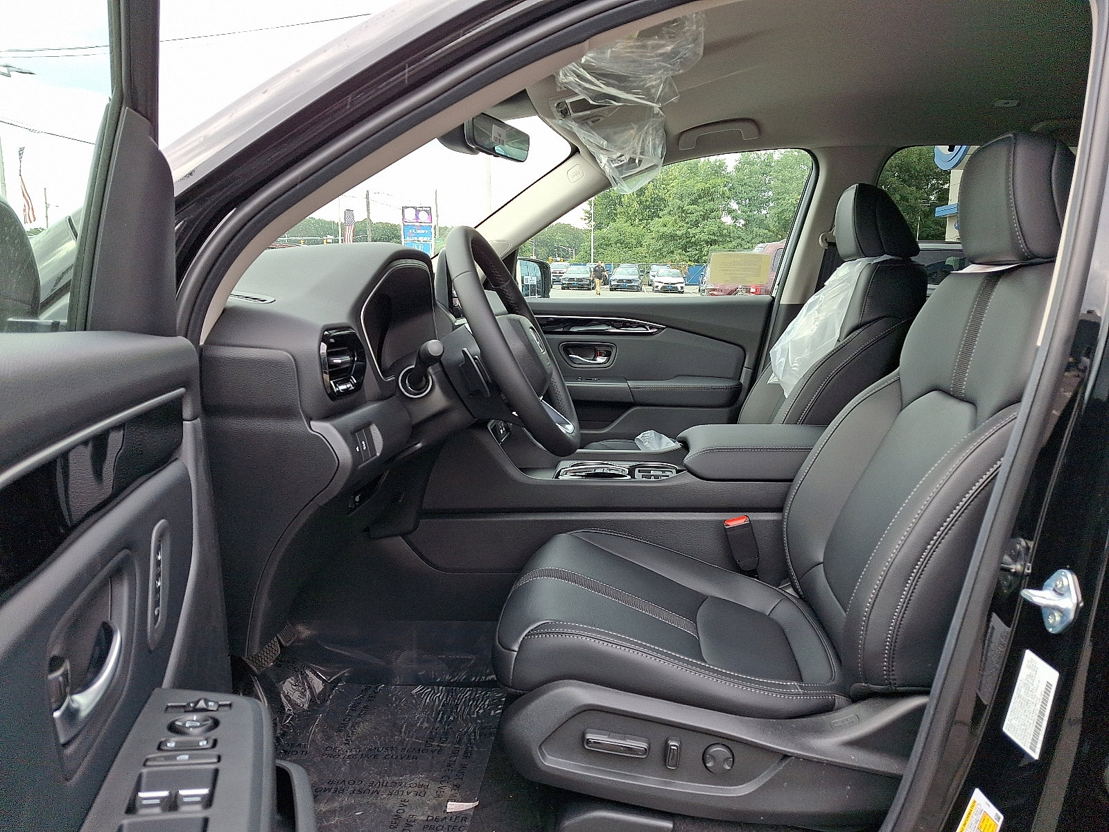 New 2025 Honda Pilot EX-L image 6