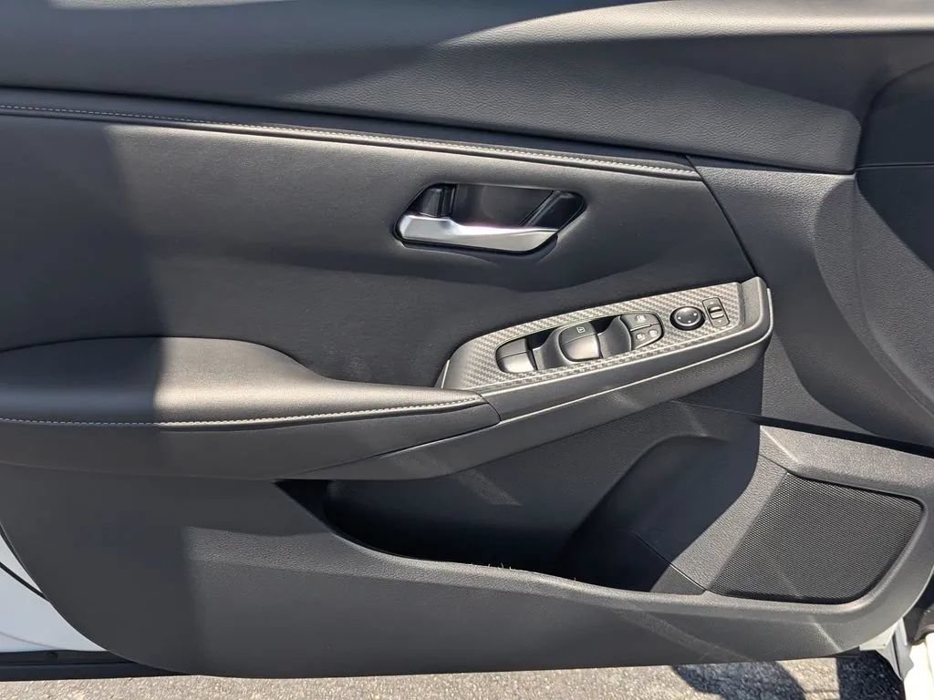 Certified 2025 Nissan Sentra SV w/ Trunk Package FWD image 10