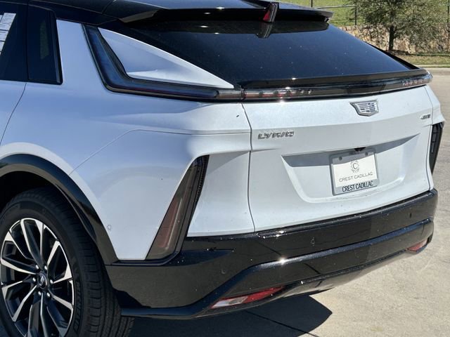 New 2026 Cadillac Lyriq Sport RWD image 6