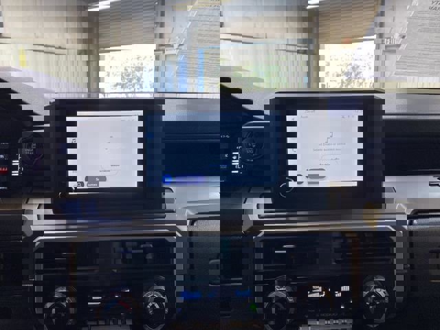 Used 2025 Toyota Tacoma SR5 image 38