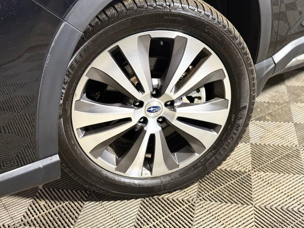 Used 2019 Subaru Ascent Limited AWD/4WD image 2
