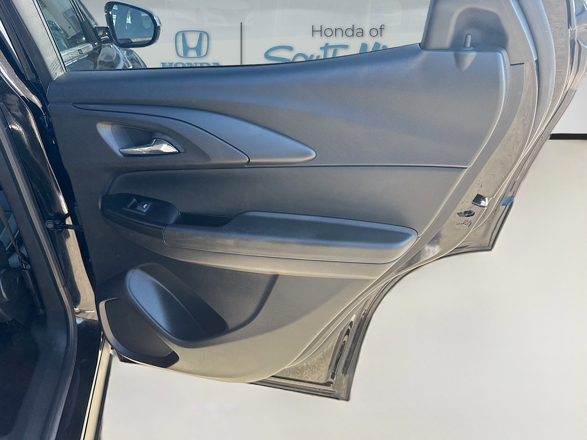 Used 2022 Chevrolet TrailBlazer RS image 29