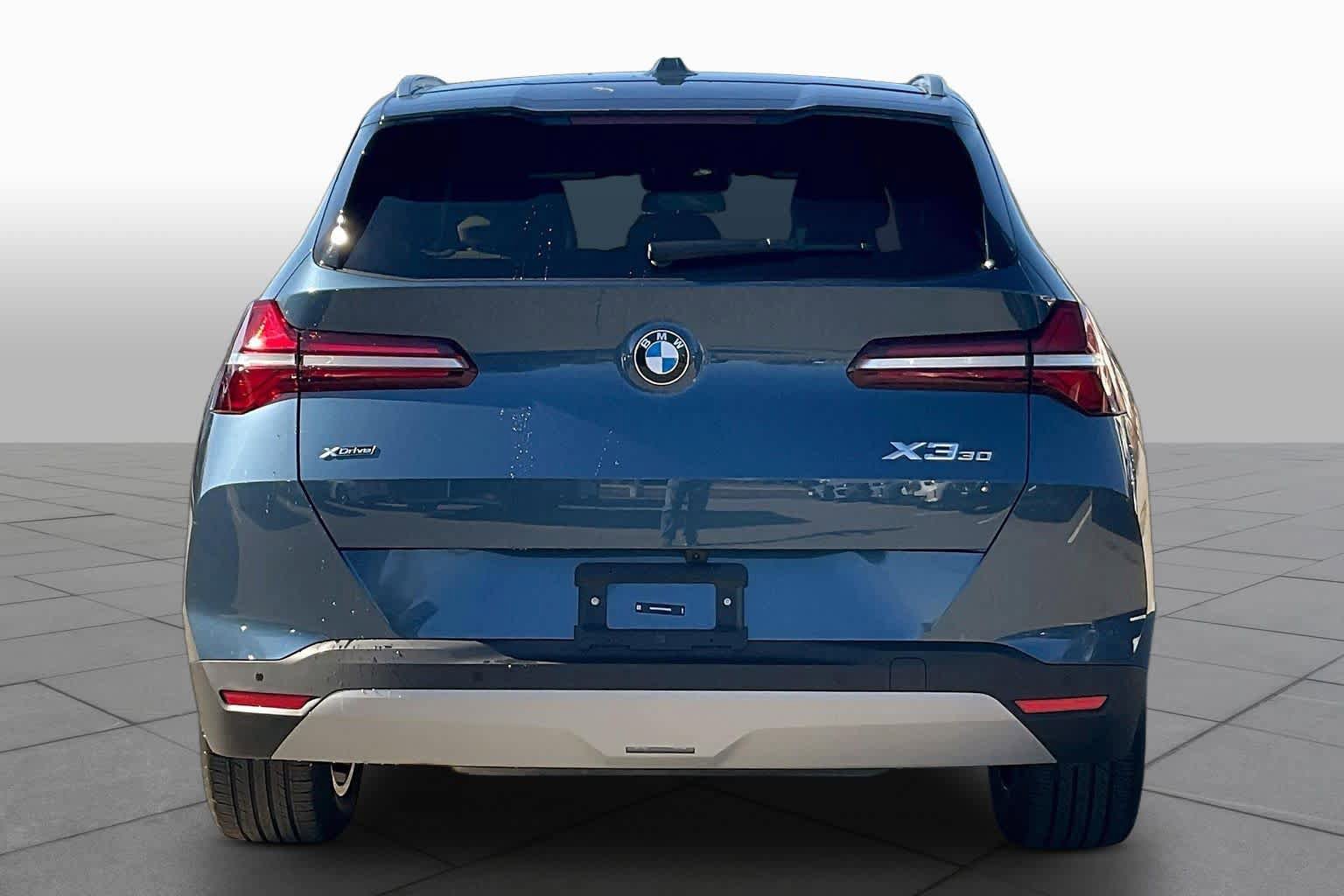 Used 2026 BMW X3 xDrive30 w/ Convenience Package image 4