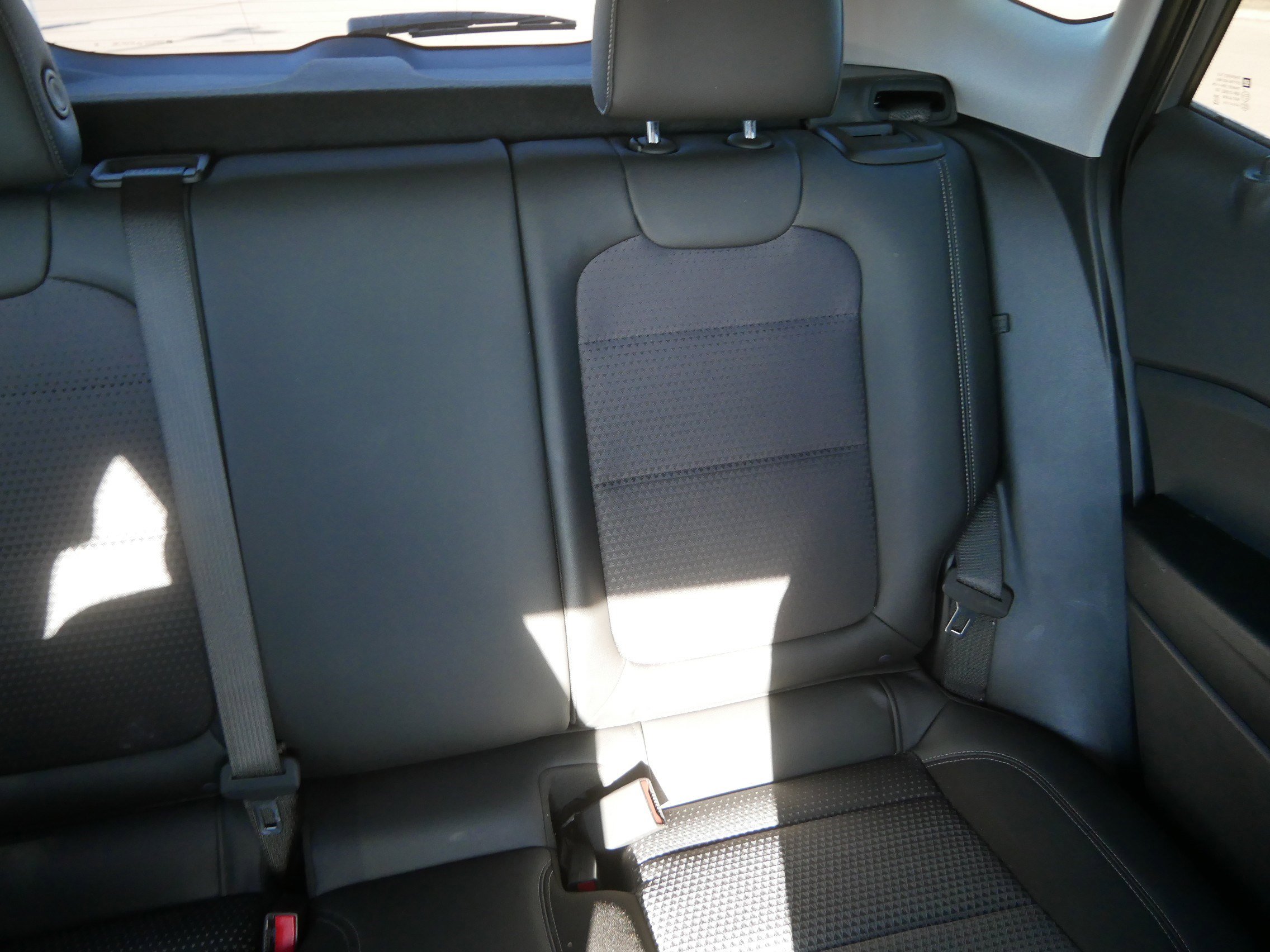 Used 2025 Chevrolet Trax LT w/ LT Convenience Package image 14