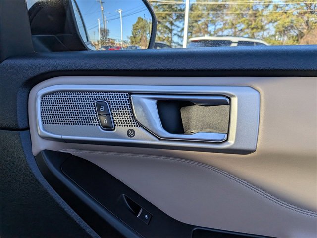 Used 2020 Ford Explorer Limited w/ Class III Trailer Tow Package image 33