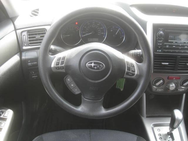 Used 2012 Subaru Forester 2.5X Premium w/ All-Weather Pkg AWD/4WD image 13