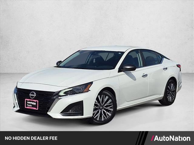 Used 2025 Nissan Altima 2.5 SV