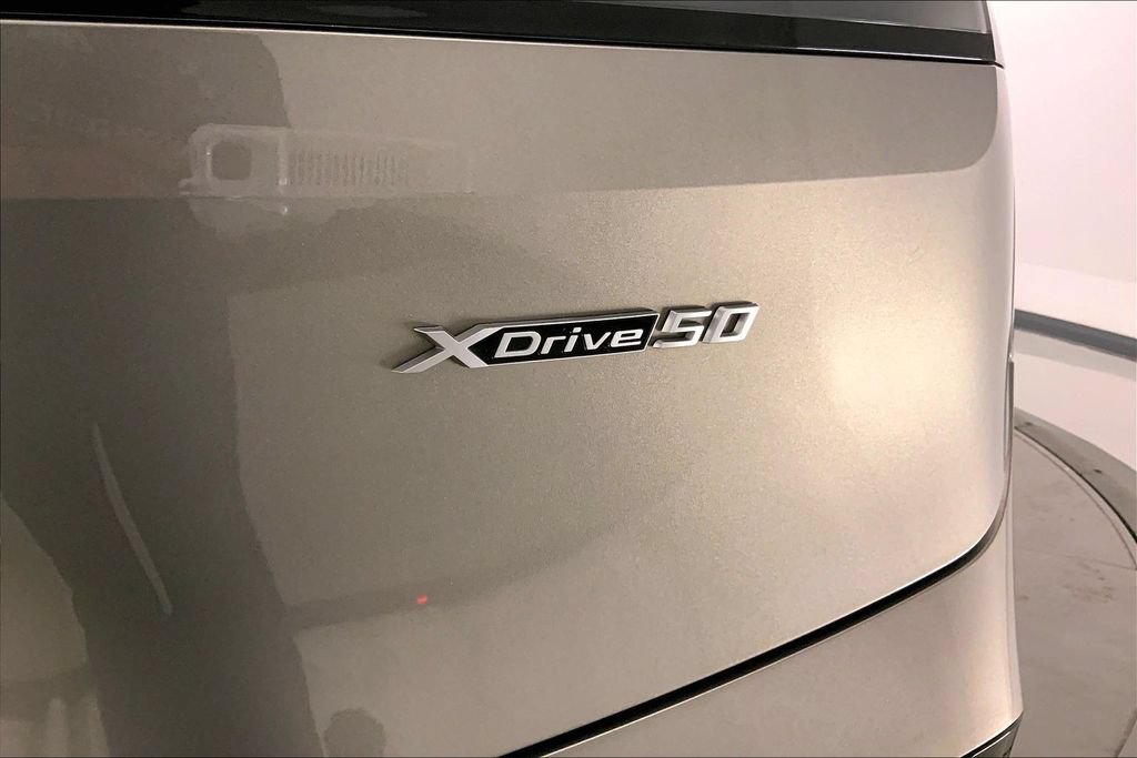 Certified 2024 BMW iX xDrive50 w/ Premium Package AWD/4WD image 28