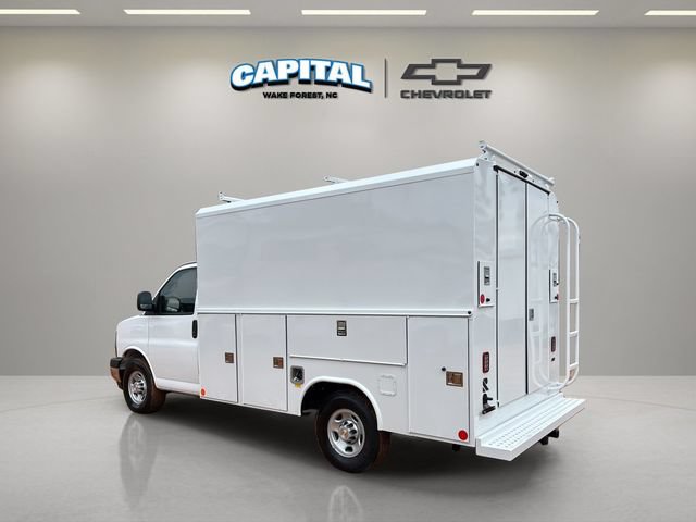 New 2025 Chevrolet Express 3500 w/ Power Convenience Package RWD image 11