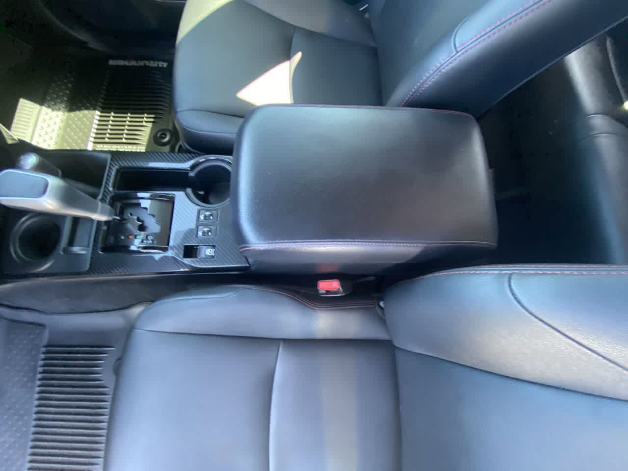 Used 2019 Toyota 4Runner TRD Off-Road Premium AWD/4WD image 21
