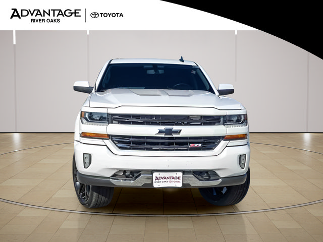 Used 2018 Chevrolet Silverado 1500 LT w/ All Star Edition AWD/4WD image 3