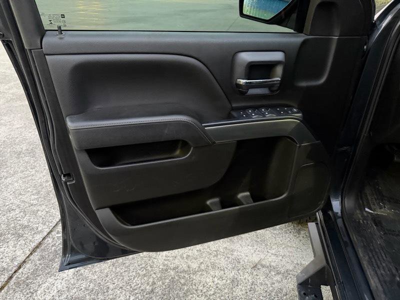 Used 2018 Chevrolet Silverado 1500 LT image 16