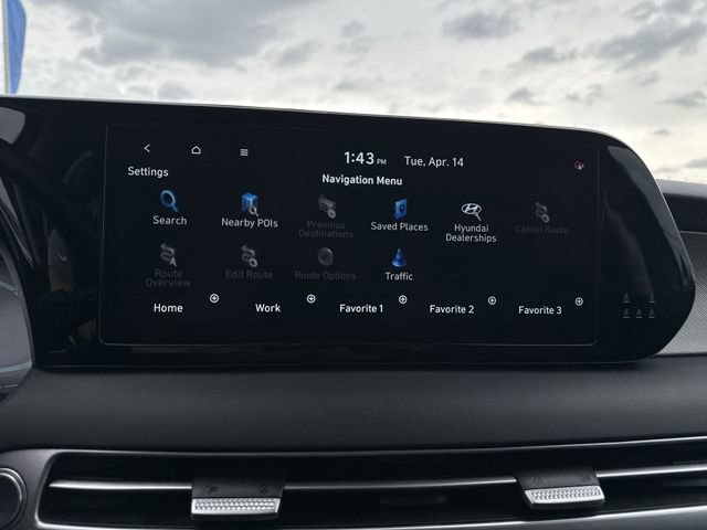 Used 2025 Hyundai Palisade SEL AWD/4WD image 16