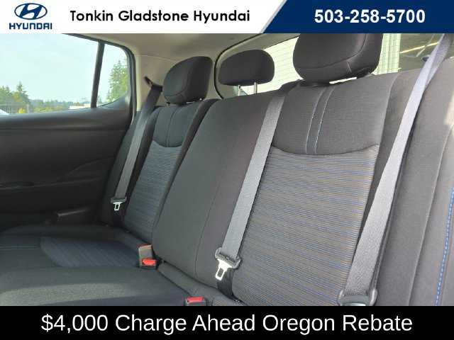 Used 2025 Nissan Leaf S FWD image 17