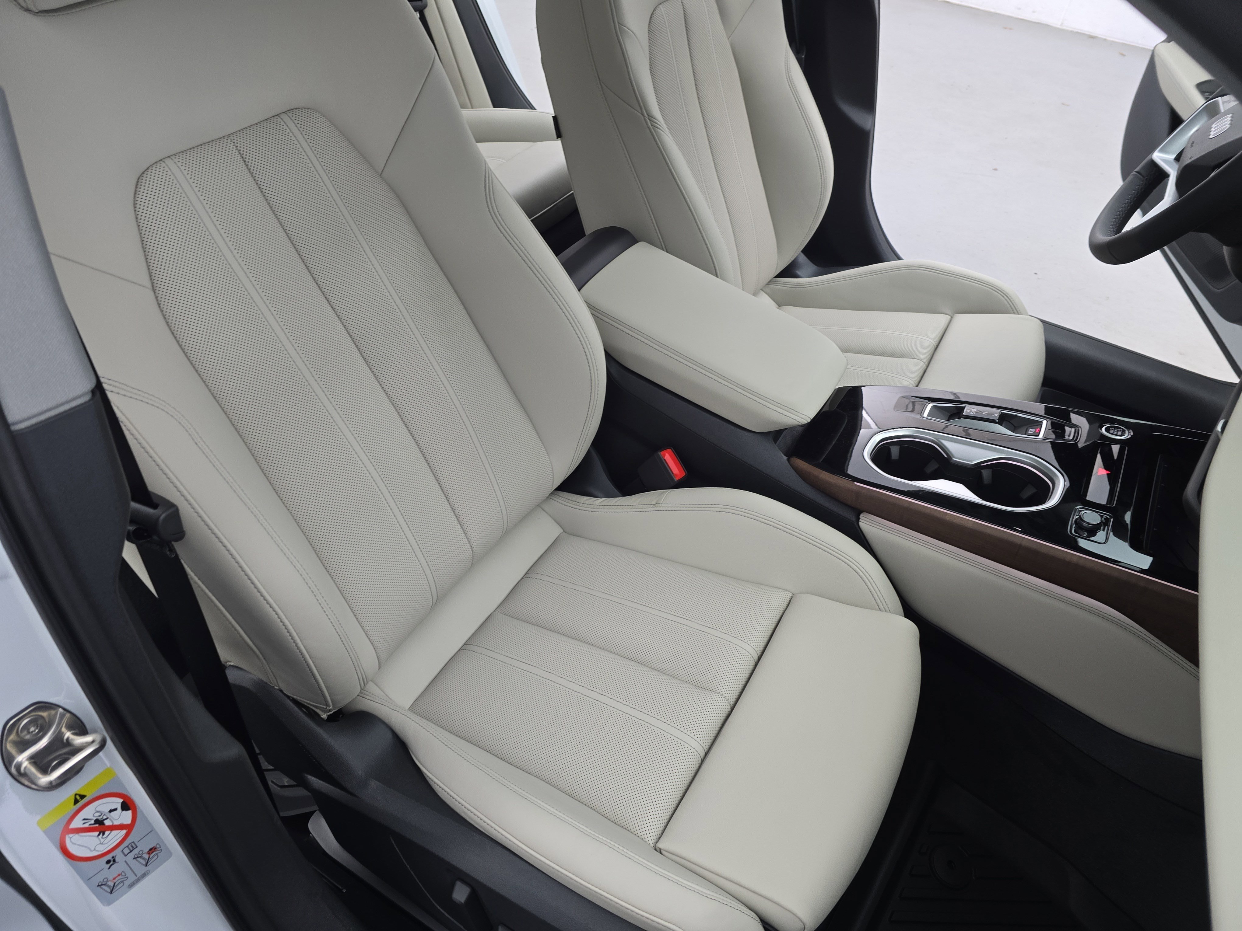 New 2026 Audi A6 Premium Plus image 10