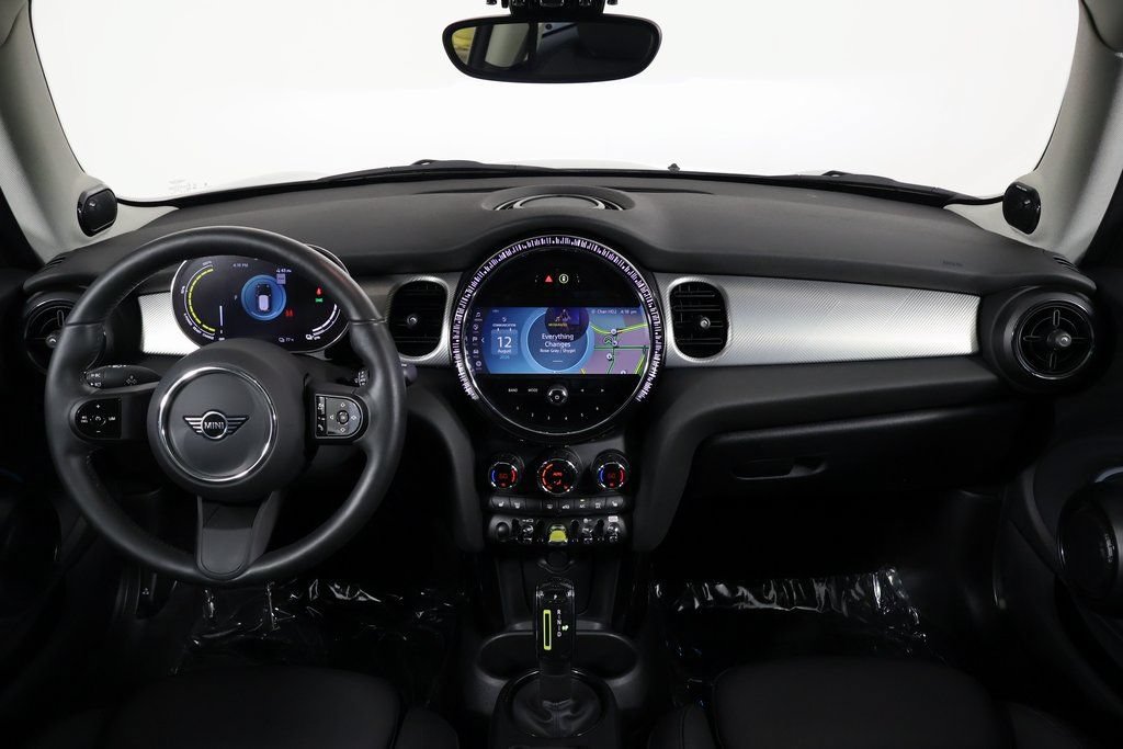 Used 2024 MINI Cooper SE FWD image 8