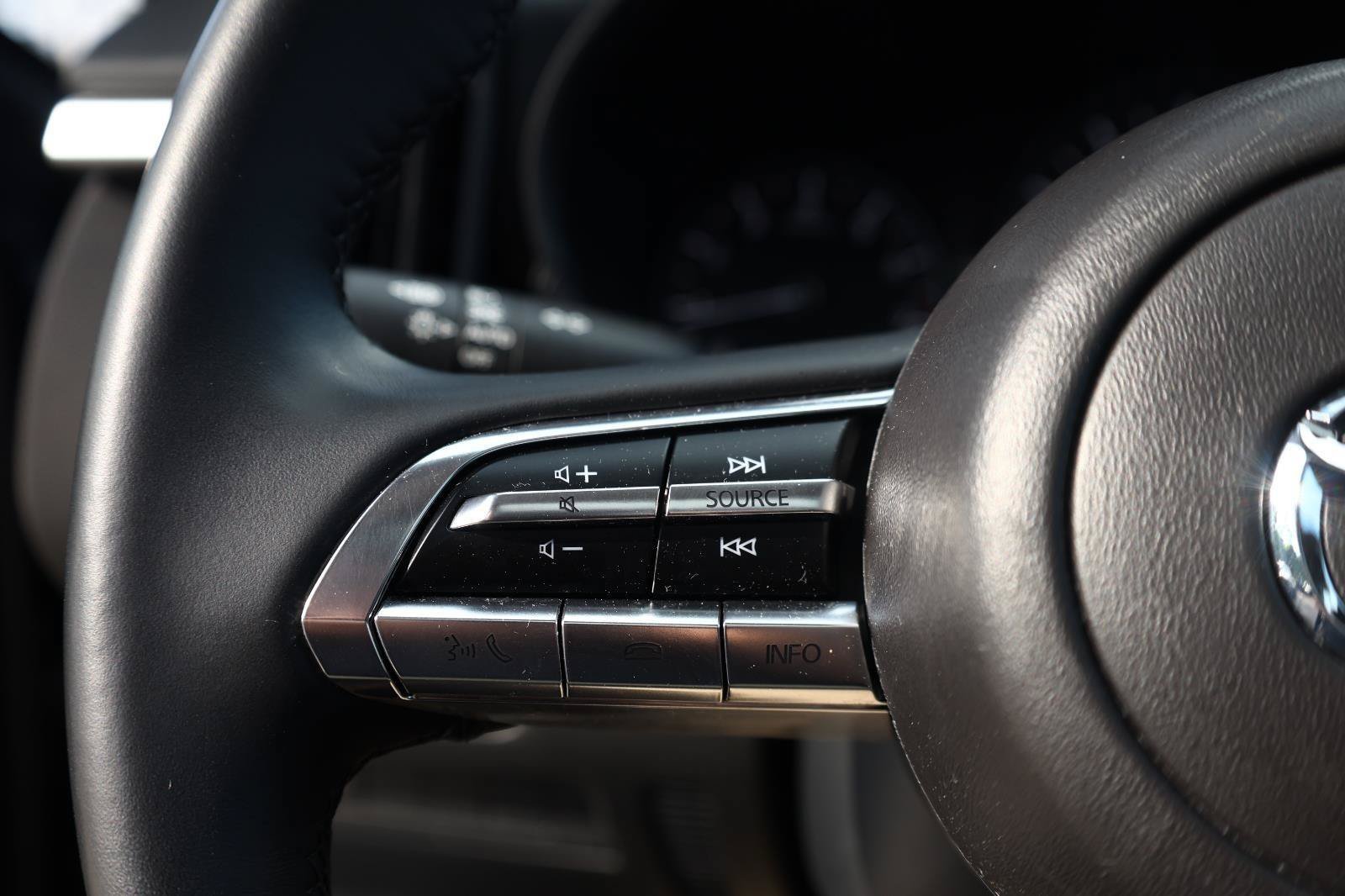 Used 2025 MAZDA CX-50 AWD 2.5 S w/ Premium Package image 28
