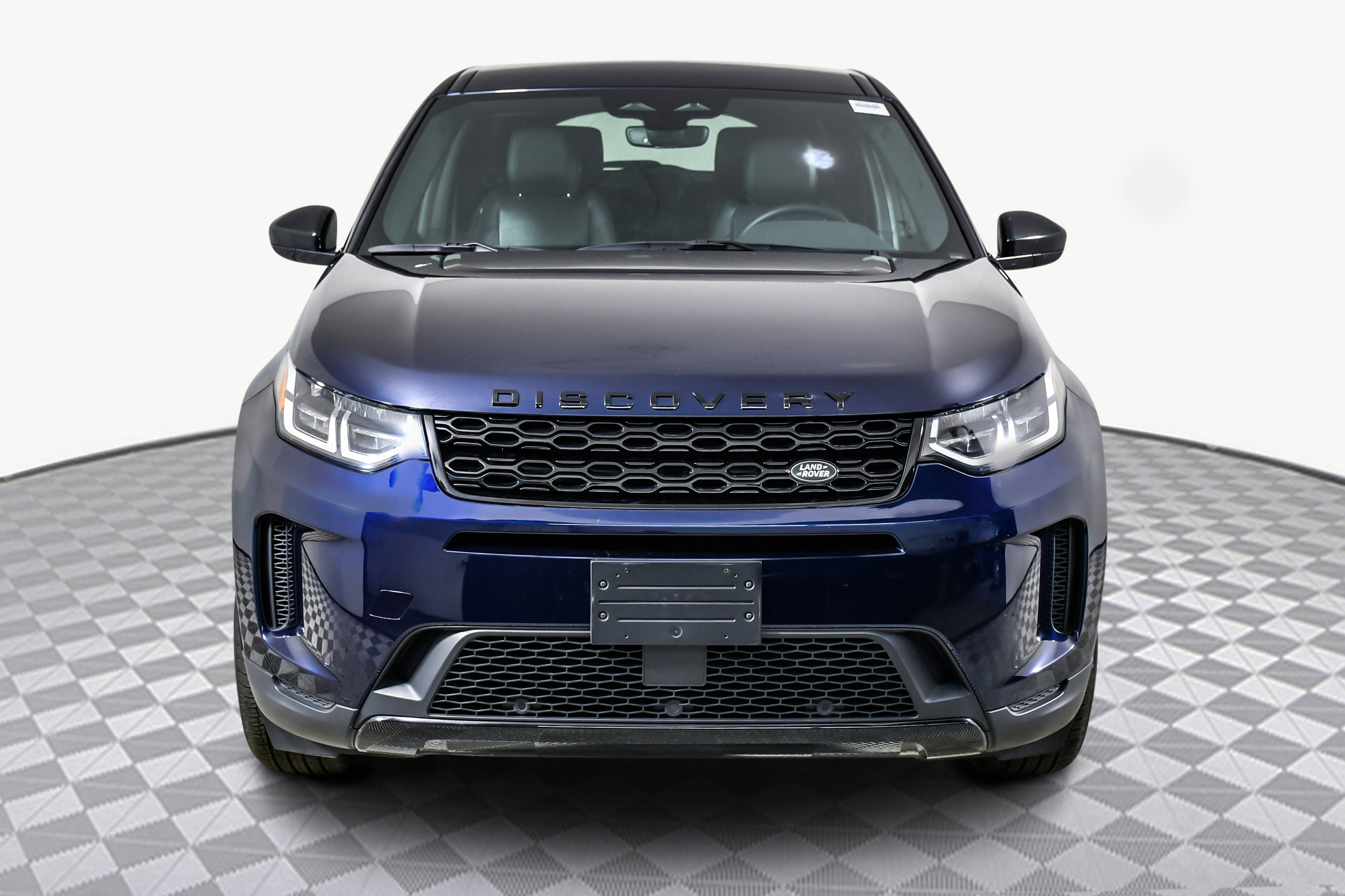 Used 2023 Land Rover Discovery Sport S image 2
