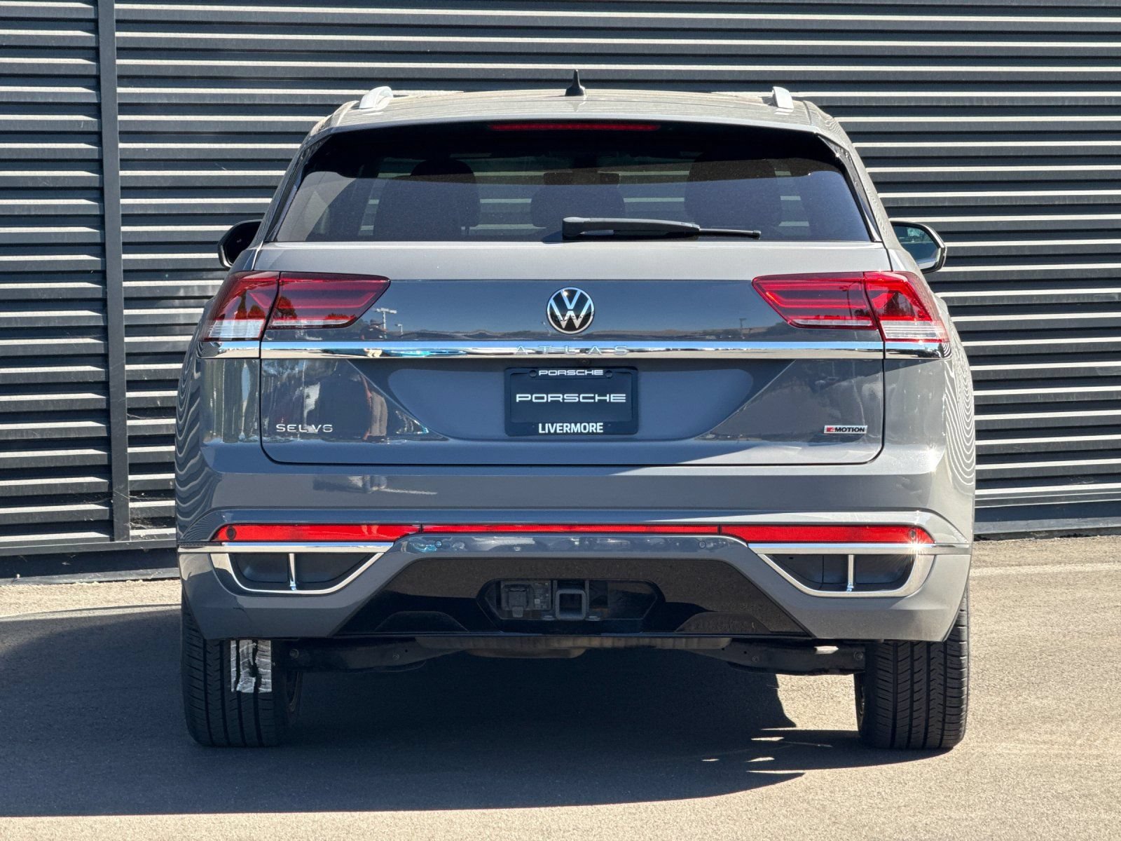 Used 2021 Volkswagen Atlas Cross Sport SEL Premium R-Line AWD/4WD image 8