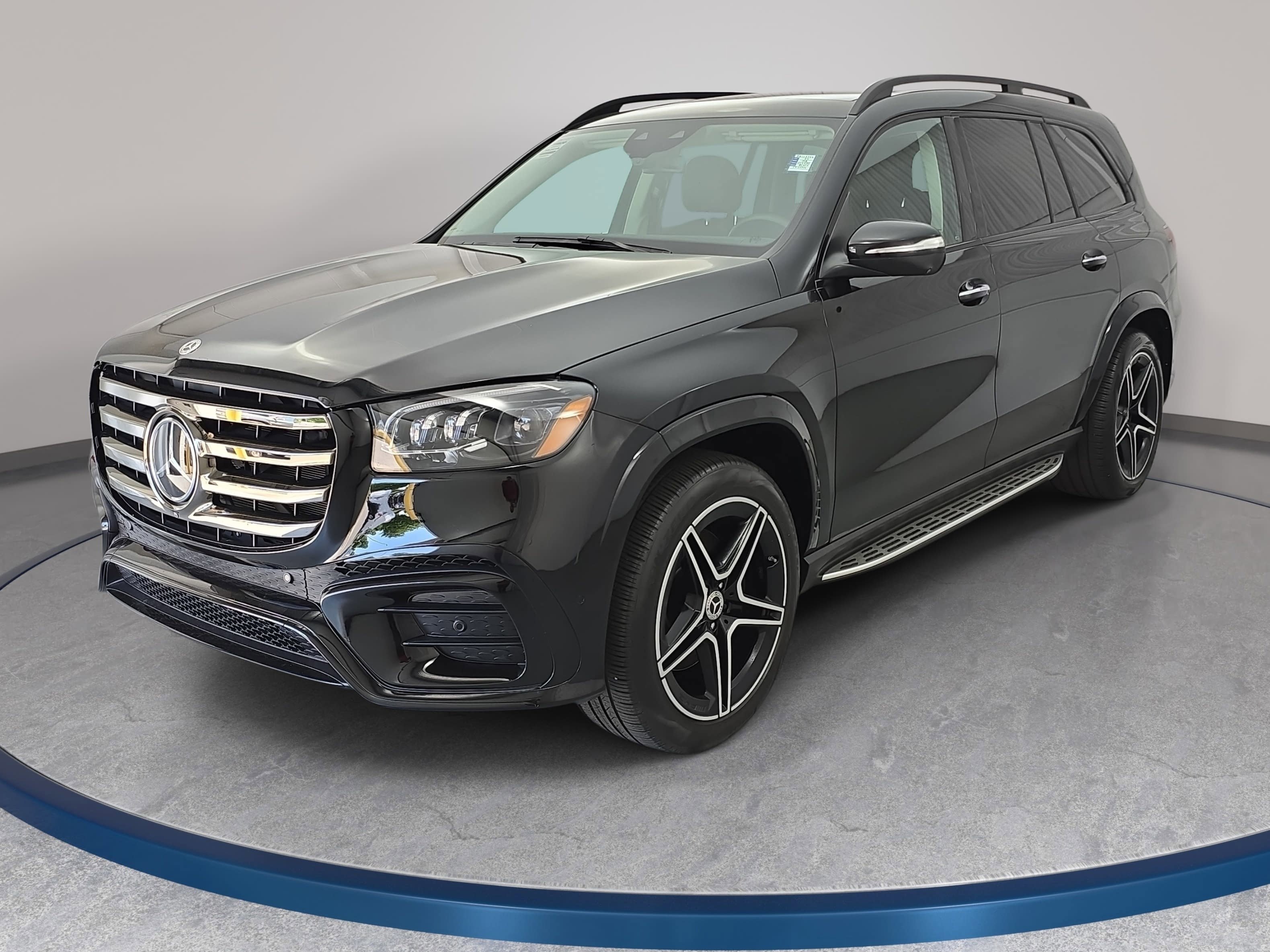 Used 2024 Mercedes-Benz GLS 450 4MATIC w/ AMG Line Exterior image 1