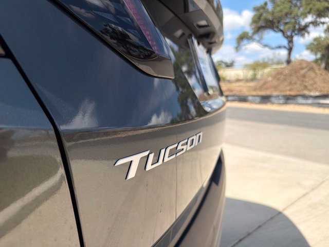 New 2026 Hyundai Tucson Limited AWD/4WD image 12