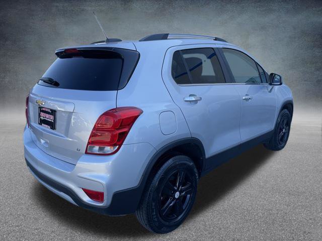Used 2018 Chevrolet Trax LT w/ LT Convenience Package AWD/4WD image 6
