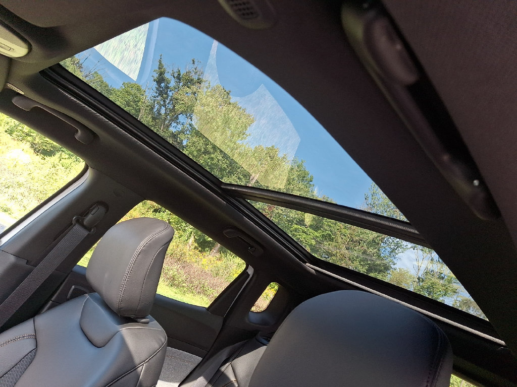 New 2026 Jeep Compass Latitude AWD/4WD image 11