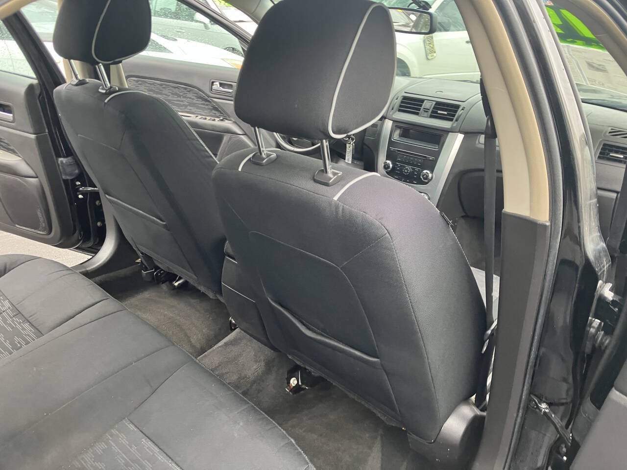 Used 2012 Ford Fusion SE FWD image 28