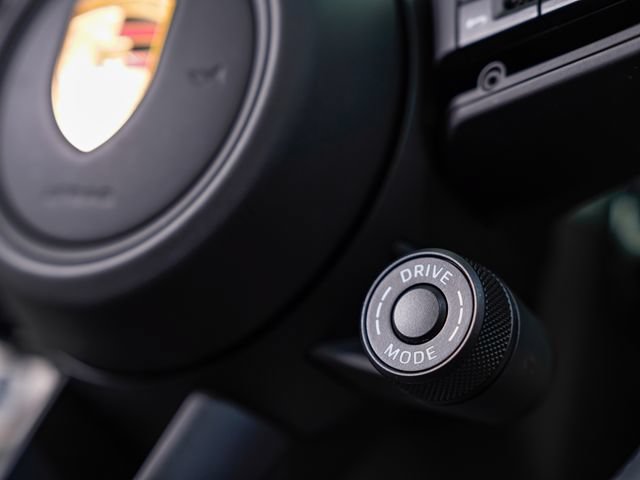 Certified 2025 Porsche Panamera 4 E-Hybrid AWD/4WD image 14