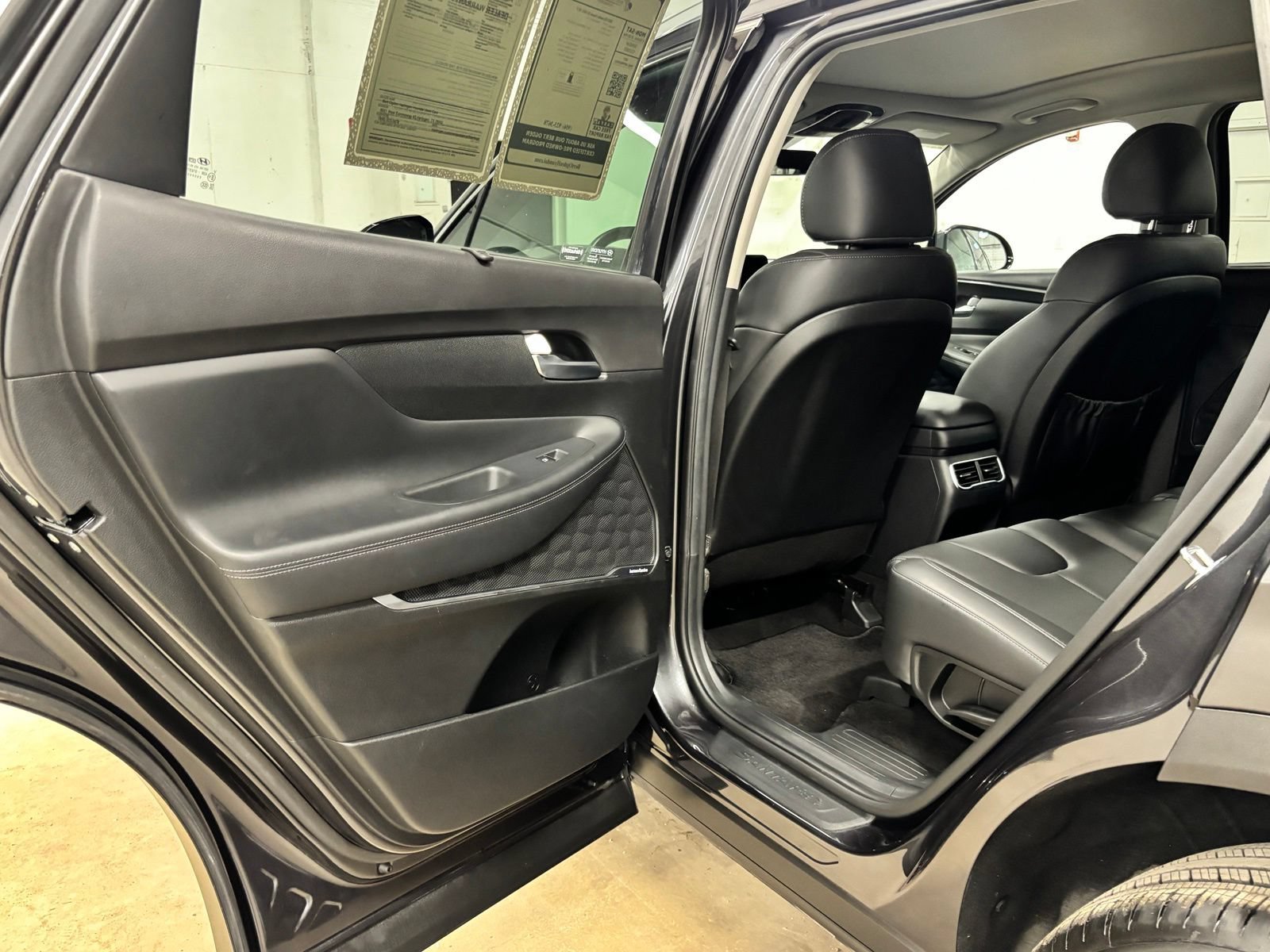 Certified 2023 Hyundai Santa Fe SEL w/ Premium Package AWD/4WD image 18