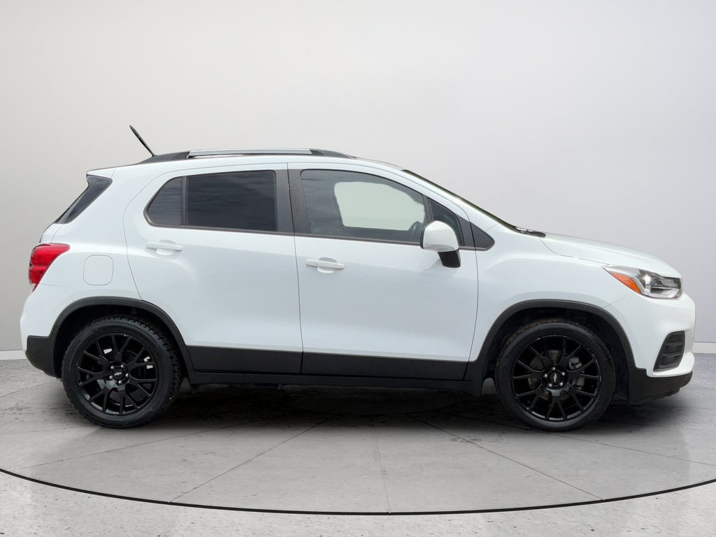 Certified 2022 Chevrolet Trax LT w/ Sport Edition FWD image 6