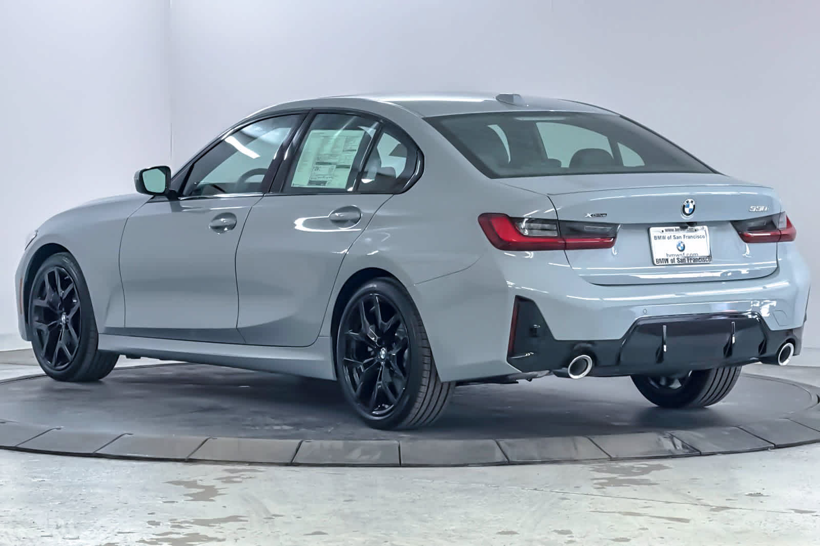 New 2026 BMW 330i xDrive Sedan w/ M Sport Package AWD/4WD image 6
