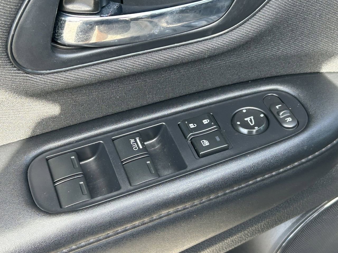 Used 2022 Honda HR-V Sport image 27